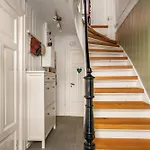 Διαμέρισμα Unique & Cosy House In Center Μπέργκεν